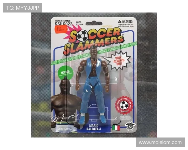 球星卡足球世界杯Q版人物合集展现传奇瞬间与精彩对决