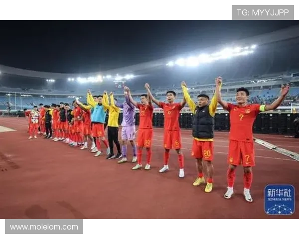 现役足球球员排名第一是谁 如何评价他在当今足坛的统治力