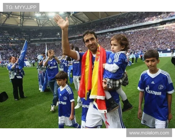 表白皇马足球星球：聚焦全球球迷心中的传奇与荣耀